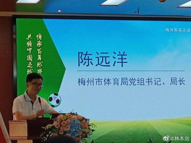 而且哈米德与政府军正在僵持，几万人把他的基地围的水泄不通，现在外界也没收到任何关于双方和谈的消息，所以韩光耀生怕叶辰进得去、出不来。